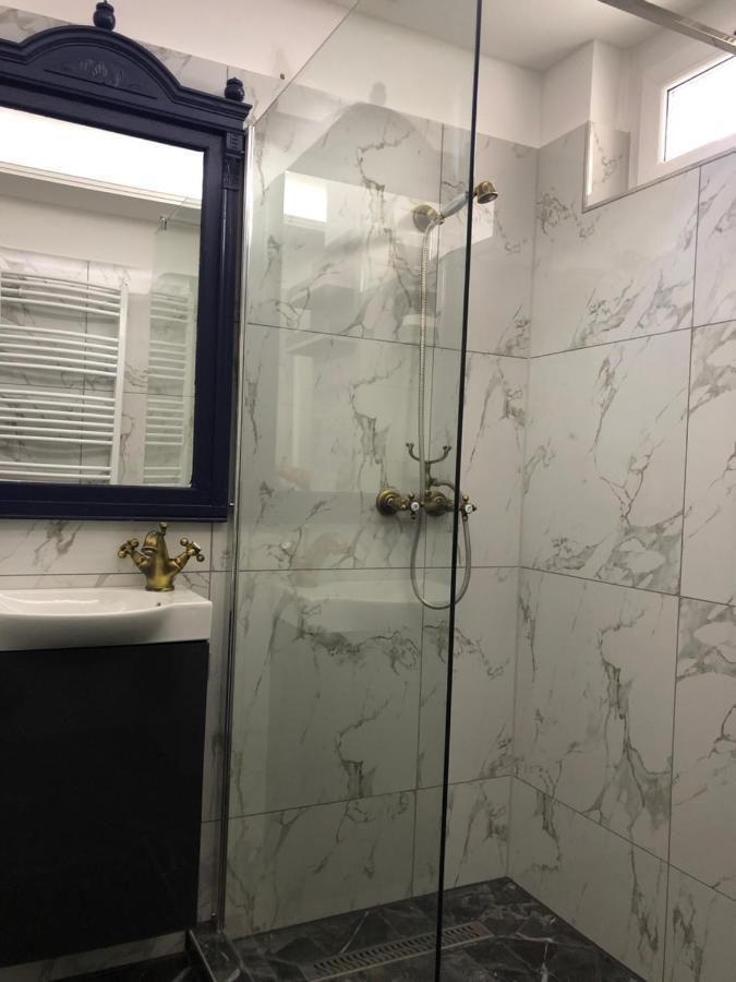 Bezso Apartman Hajduszoboszlo Luaran gambar